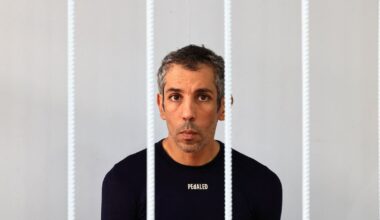 le cycliste Sofiane Sehili raconte son incroyable périple à vélo et son séjour dans les geôles russes – Libération