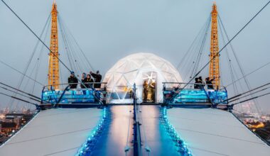 Le plus haut globe de neige du Royaume-Uni revient à Londres le mois prochain