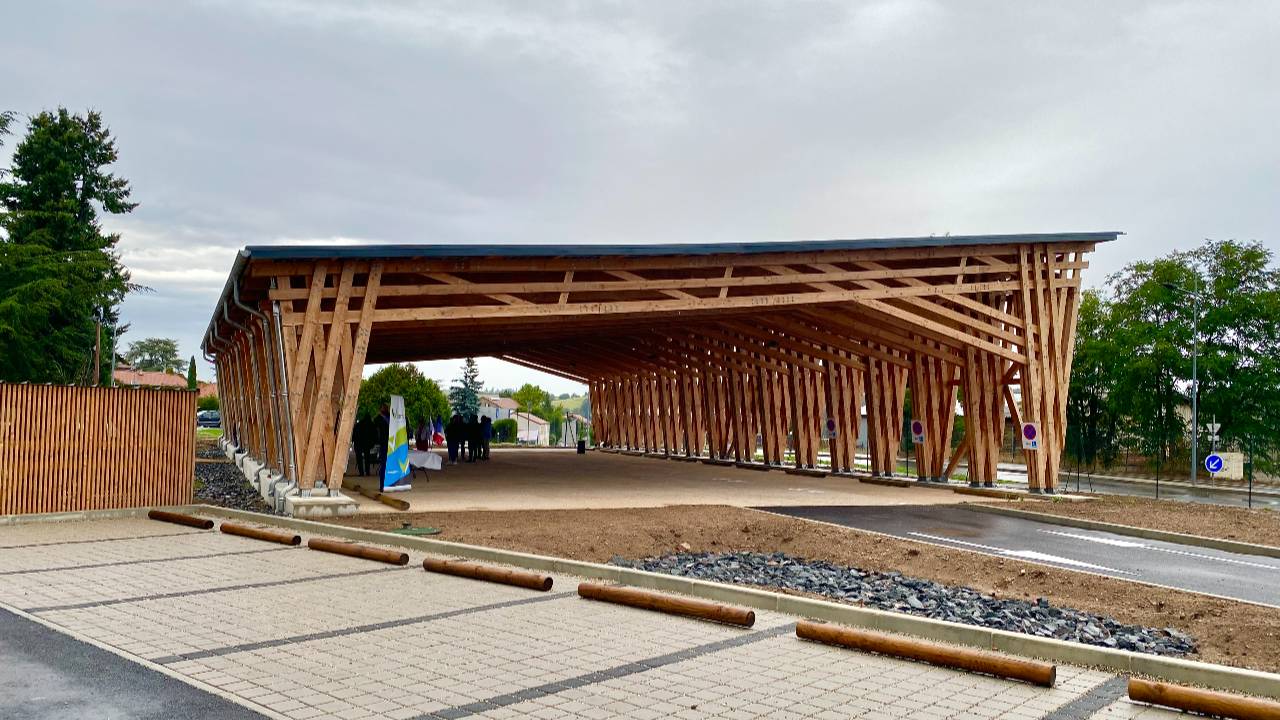 A Villars, plus de 110 foyers alimentés en électricité grâce à un parking