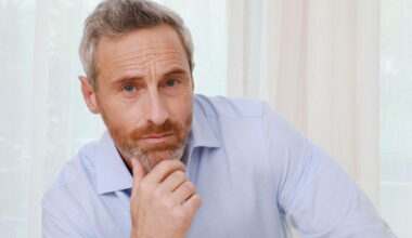 « On était très proches et ça nous a sauvés » : Frank des 2Be3 se confie sur la série « Culte »