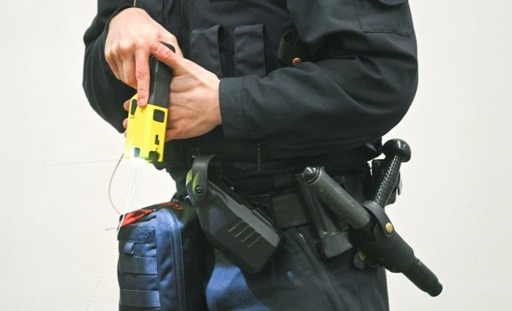 L'Allemagne autorise l'utilisation du Taser par la police dans tout le pays