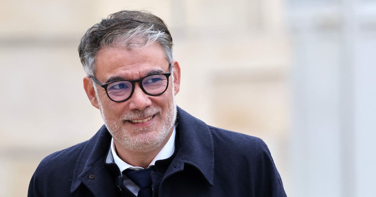 EN DIRECT - Budget 2026 : les socialistes vont «réintroduire la taxe Zucman dans les débats au Parlement», annonce Olivier Faure – Libération