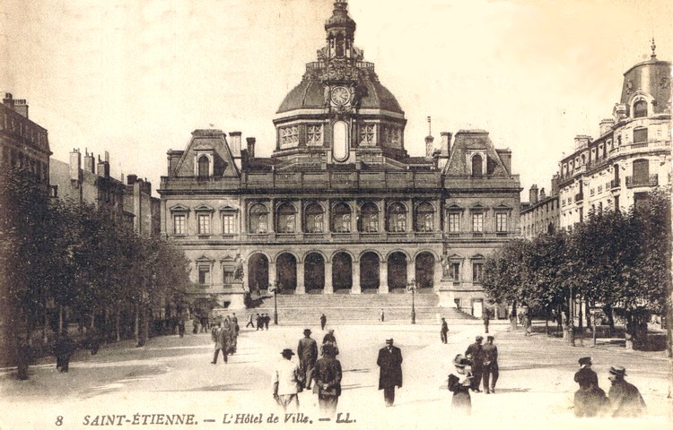 La carte postale du 12 octobre : Saint-Étienne, l’escalier des deux arts - 450.fm