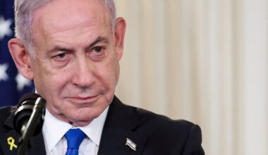 Benyamin Nétanyahou, seul contre tous mais dos au mur – Libération