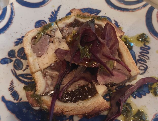 Chez Josie, les assiettes sont à partager, comme les "p'tites croûtes", les pâtés maison du chef Arthur Auguy. LP/A.-S.D.