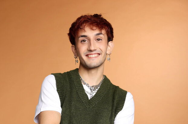 Victor a fait son entrée dans le château de la Star Academy ce samedi 18 octobre. 