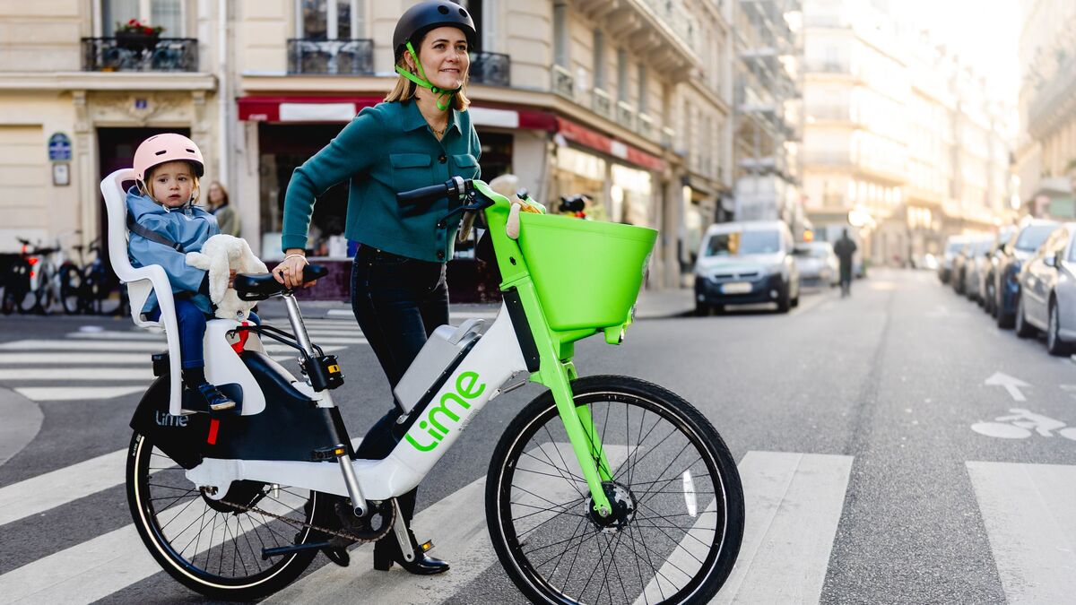 Paris : 500 vélos électriques équipés de sièges enfants débarquent dans les rues