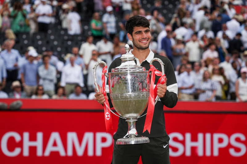 Carlos Alcaraz, roi incontesté des ATP 500 : le n°1 mondial repart avec un joli jackpot