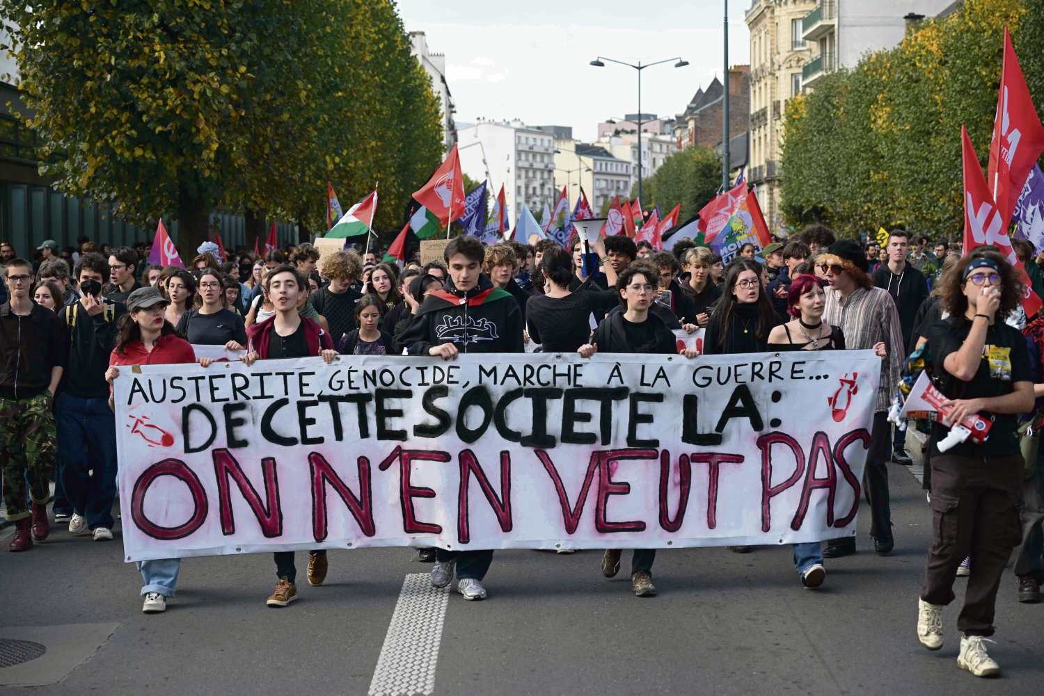 Grève du 2 octobre : À Rennes, les étudiants tentent laborieusement d’élargir le cortège