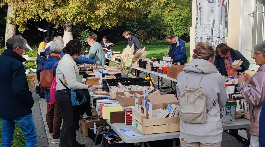 Cesson-Sévigné. Des Livres à l’Ouest de retour au Pont des arts dimanche