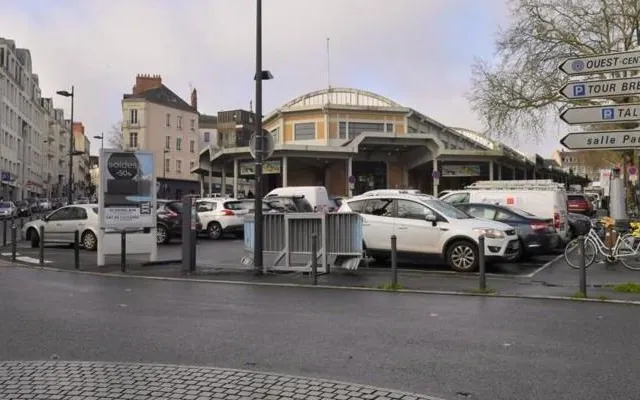 À Nantes, le secteur du marché Talensac obéit à un régime particulier.   Photo archives Presse Océan – NB  photo à nantes, le secteur du marché talensac obéit à un régime particulier.  ©  photo archives presse océan – nb