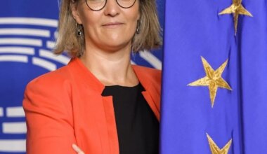 La députée européenne bretonne Marie-Pierre Vedrenne nommée ministre déléguée à
