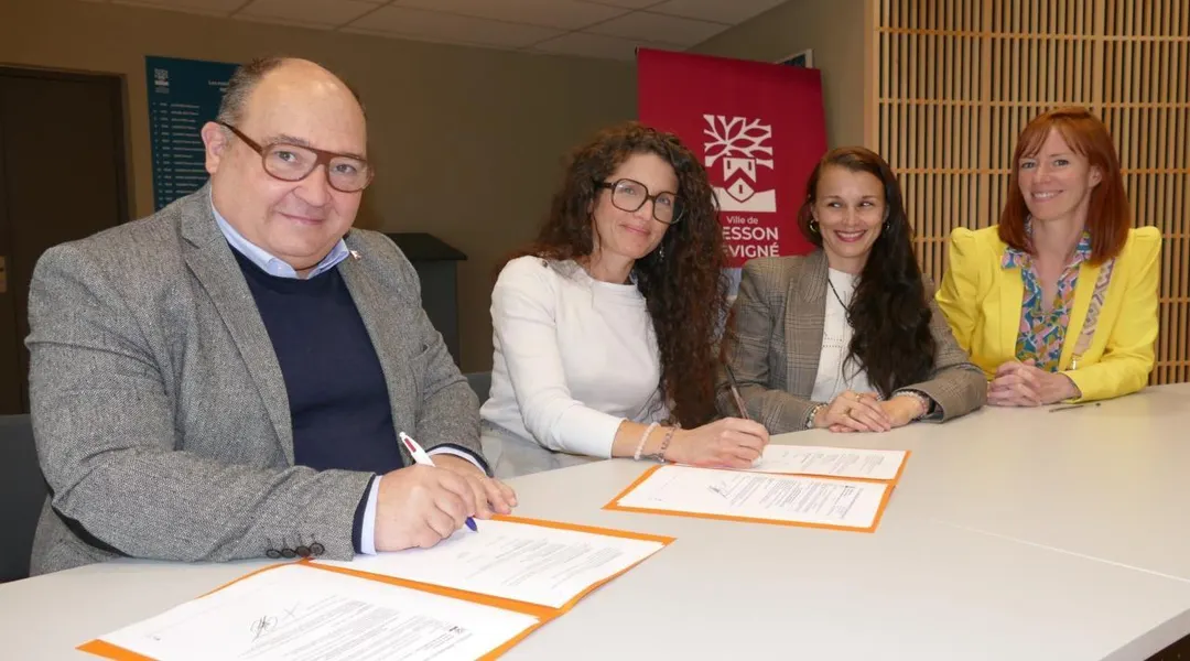 Cesson-Sévigné. Trois associées ont repris le restaurant de la piscine