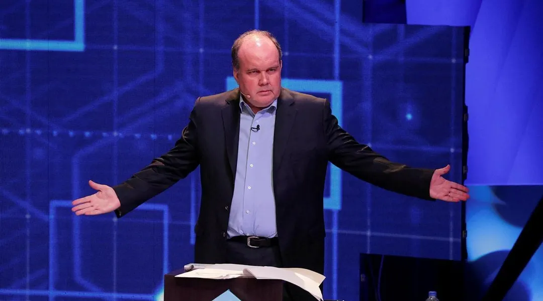 Pérou : le maire de Lima démissionne pour briguer la présidence