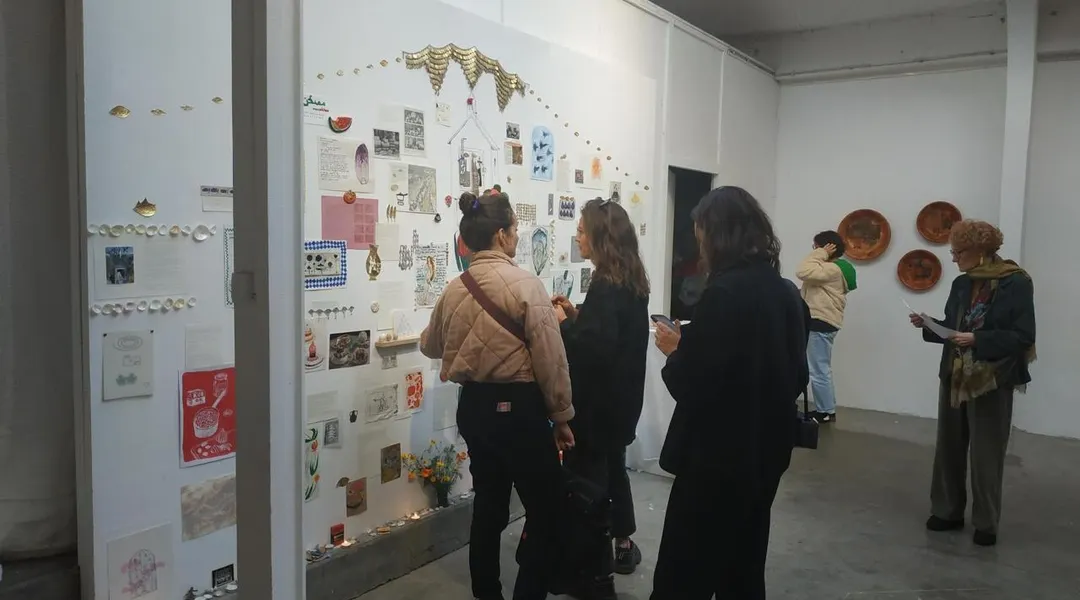 Les œuvres de jeunes artistes sur le thème de « la table » à découvrir à l’expo Banquet,