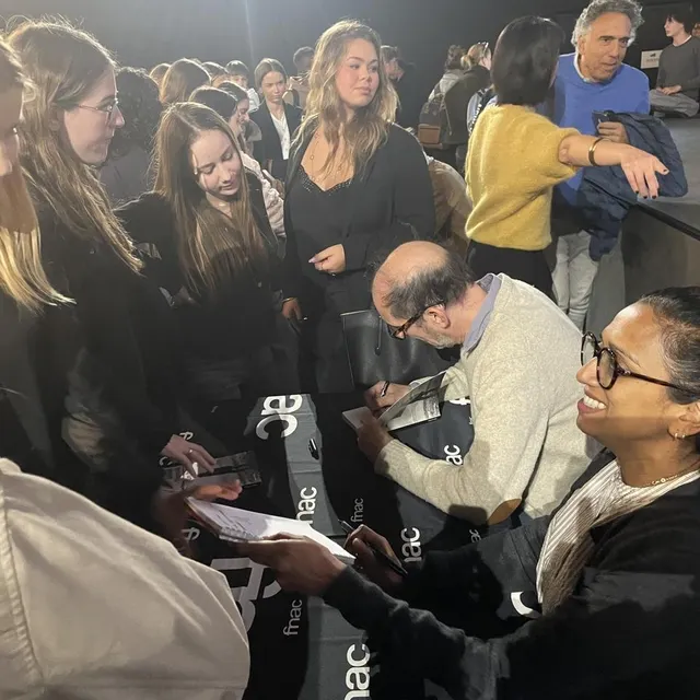 Natacha Appanah, autrice de La Nuit au cœur, lors des rencontres Goncourt, à Rennes, avec les élèves du Grand Ouest.   Ouest-France  photo natacha appanah, autrice de la nuit au cœur, lors des rencontres goncourt, à rennes, avec les élèves du grand ouest.  ©  ouest-france