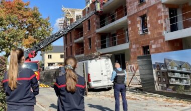 Un ouvrier blessé évacué par la grande échelle sur un chantier de construction près de Rennes