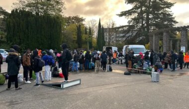 REPORTAGE. « Ça devenait compliqué » : à Rennes, près de 200 migrants évacués du parc de
