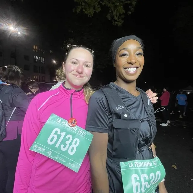 Ce samedi 25 octobre 2025, après s’être inscrites sur la base d’une blague, Solenn et Anne ont couru La Féminine Yves Rocher, une course de 5 km organisée par le Marathon Vert, à Rennes (Ille-et-Vilaine).   Ouest-France  photo ce samedi 25 octobre 2025, après s’être inscrites sur la base d’une blague, solenn et anne ont couru la féminine yves rocher, une course de 5 km organisée par le marathon vert, à rennes (ille-et-vilaine).  ©  ouest-france