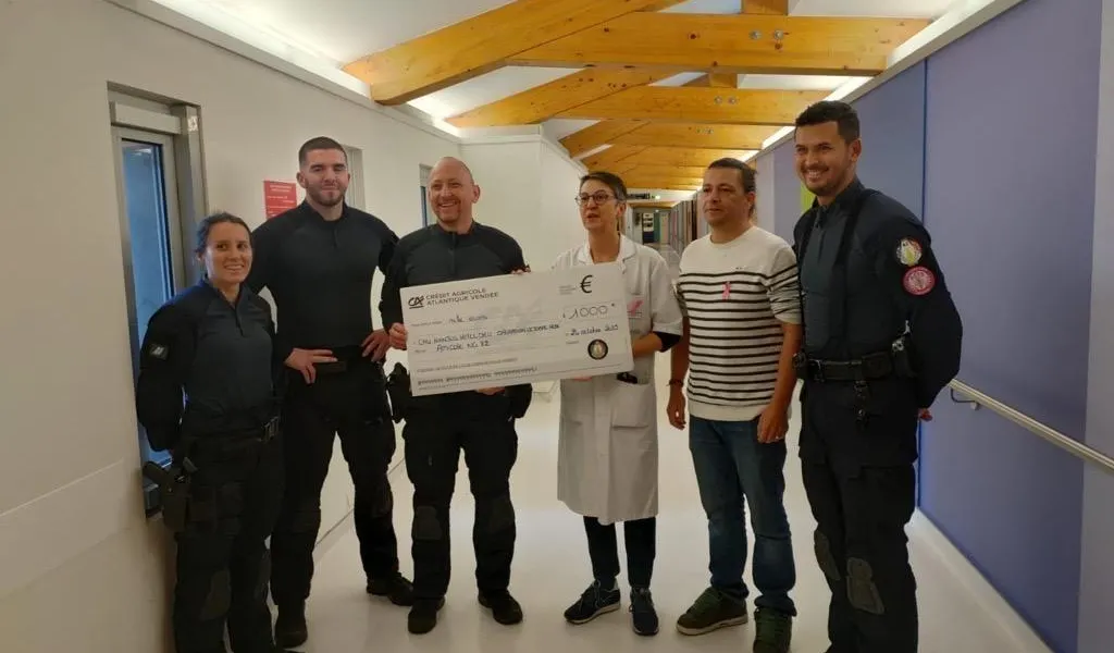 La CRS 82 s’engage pour Octobre rose près de Nantes