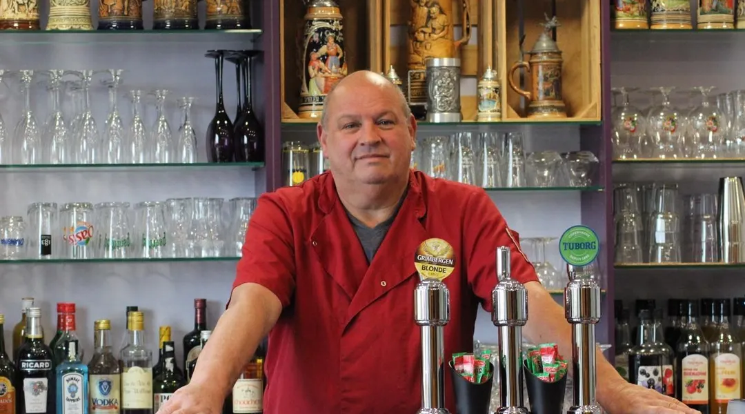 «On s’installe, on s’adapte» : ce couple fait 390 km pour sauver ce bar-restaurant