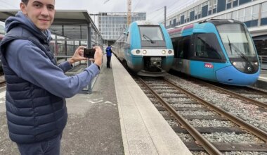 Avec « 80 000 vues par mois », ses vidéos YouTube sur les trains emmènent loin ce jeune
