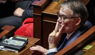 « La poutre travaille » : à l’Assemblée, le compromis sur le budget se trame en coulisses