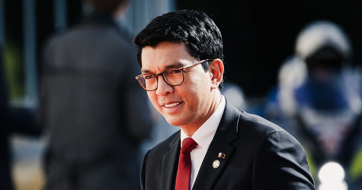 «La France a exfiltré le président Rajoelina parce qu’il est Français» – Libération