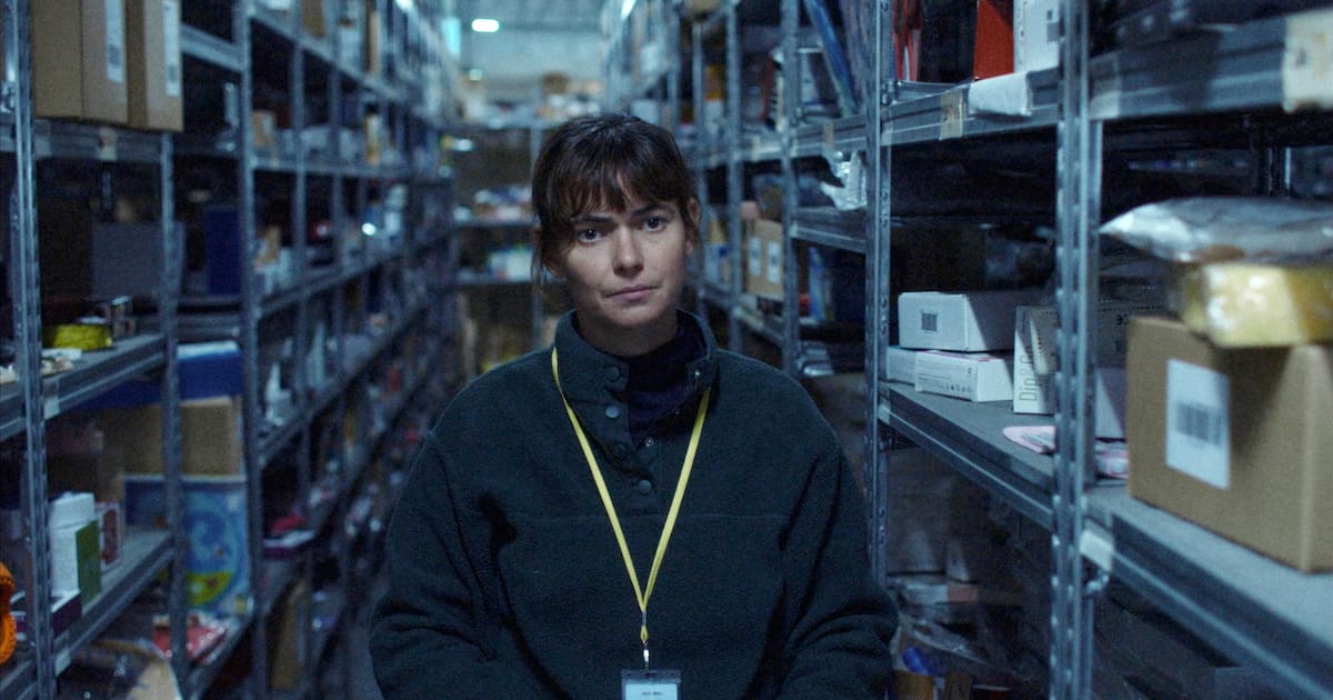 «On Falling» : l’étau moderne de Laura Carreira - Libération