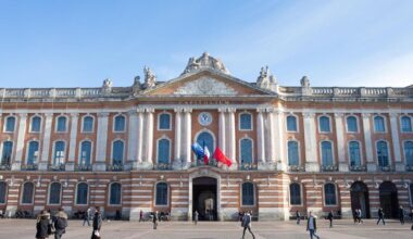 C’est à l’État de payer pour les enfants handicapés : le maire de Toulouse envoie une facture d’1,83 million au rectorat