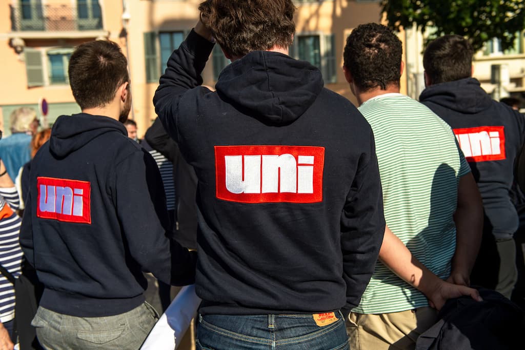 Des membres de l’UNI attaqués dans un bar à Marseille © SOPA Images/SIPA