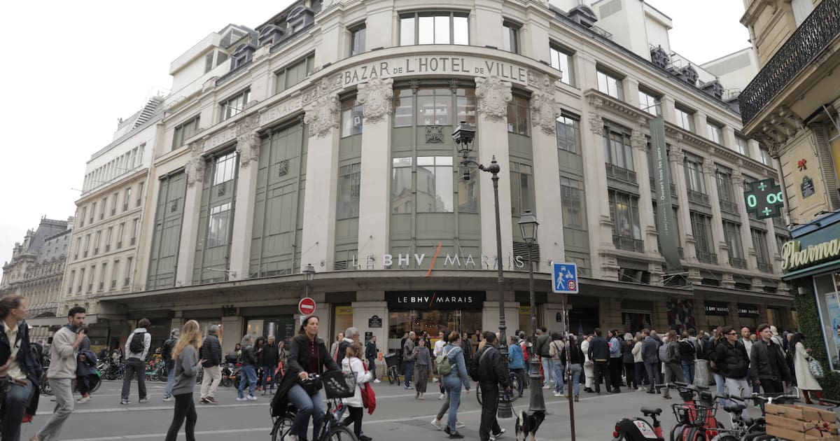 Disneyland Paris renonce à son partenariat pour Noël avec le grand magasin – Libération