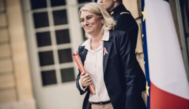 ces ministres qui se préparent à avaler leur chapeau – Libération