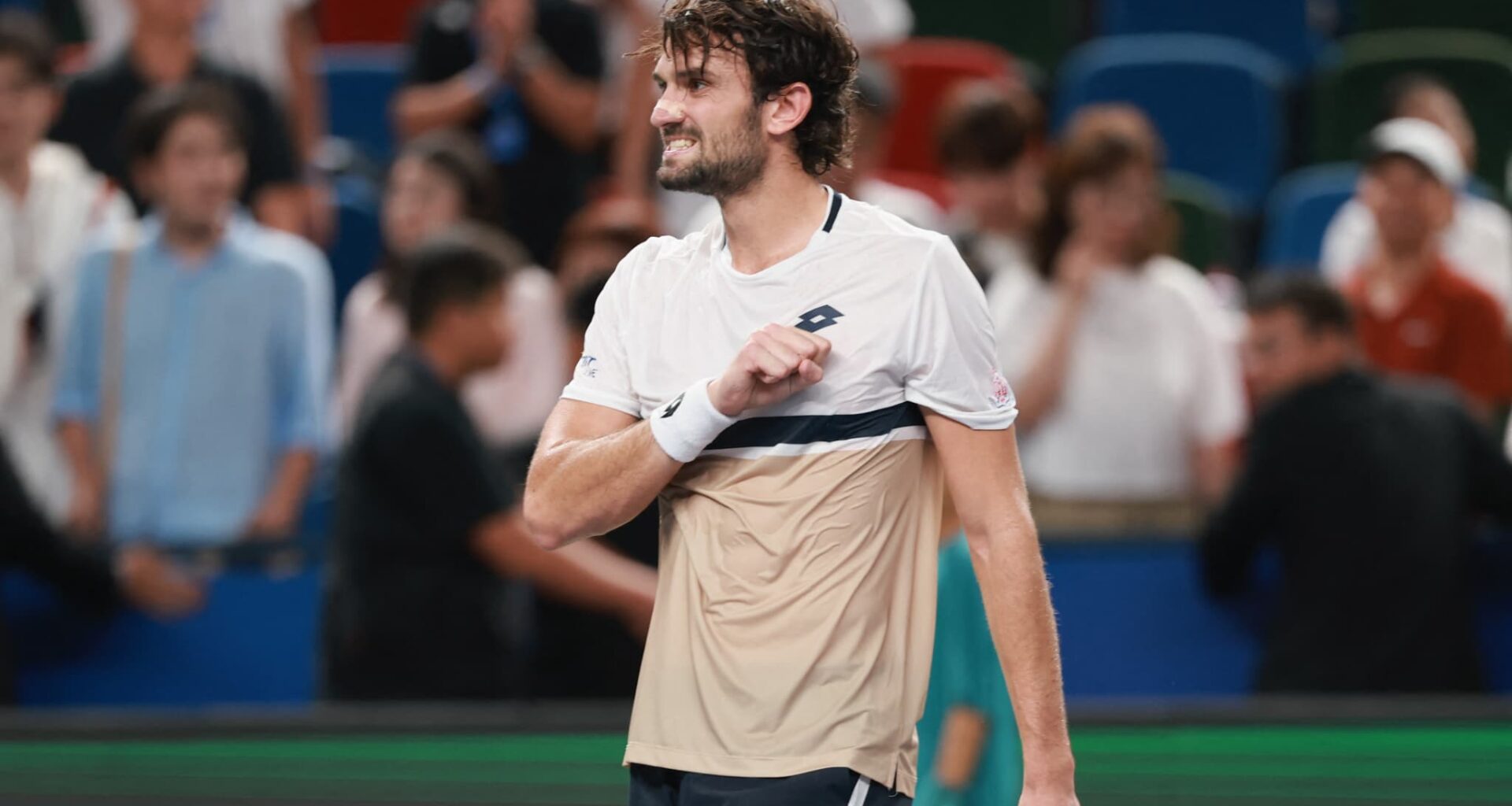 comment le Monégasque Valentin Vacherot enflamme le Rocher grâce à sa demi-finale à Shanghai