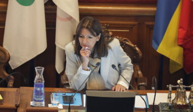 De la politique au théâtre, quand le Conseil de Paris vire à la mauvaise comédie de boulevard