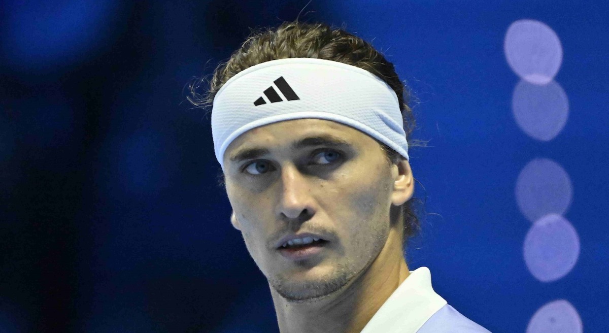 ATP > "Qu'est-ce que Zverev vient faire là, c'est pour un bêtisier ? Lui qui se plaint continuellement depuis des mois de son dos sous injections", s'étonne Benoît Maylin