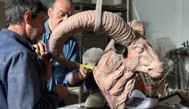 le sculpteur Stéphane Deguilhen rend un hommage en bronze aux mouflons de Bavella