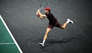Sinner, qualifié sans trembler face à Bergs, accède aux huitièmes de finale du Rolex Paris Masters - L'Équipe