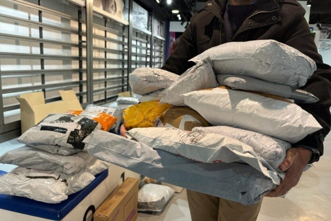 Des employés d'un sous-traitant de La Poste suspectés d'avoir volé de nombreux colis près de Nancy