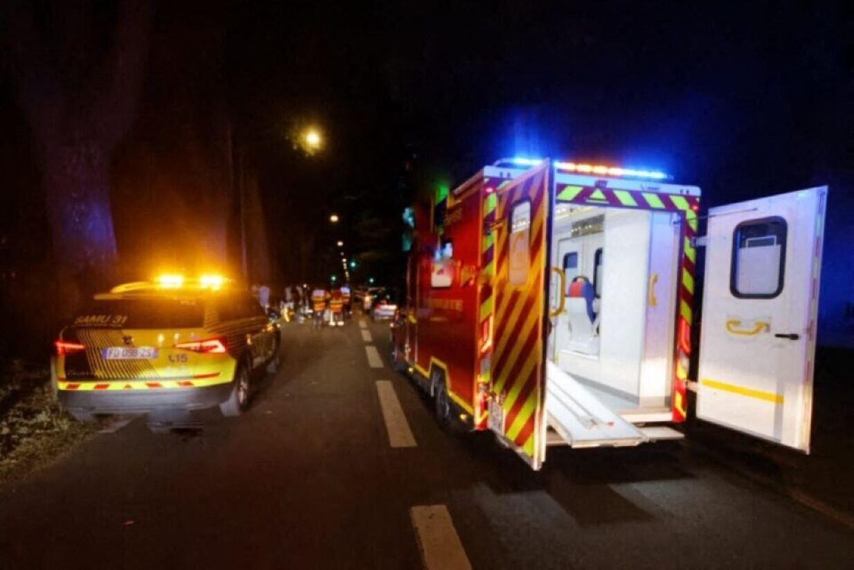 une personne éjectée, une autre incarcérée