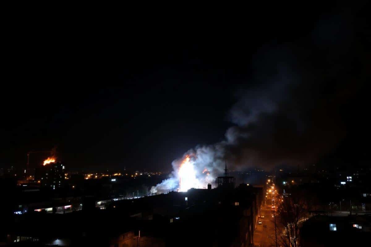 Spectaculaire incendie et nouvel hôpital en construction : l'actualité d'Île-de-France