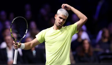 Carlos Alcaraz s'est incliné d'entrée au Rolex Paris Masters 2025 (Julian Finney/Getty Images)