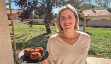 Près de Toulouse. Cette pâtissière change les cannelés en citrouille en l'honneur d'Halloween