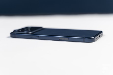 Apple iPhone 17 Pro Max 5