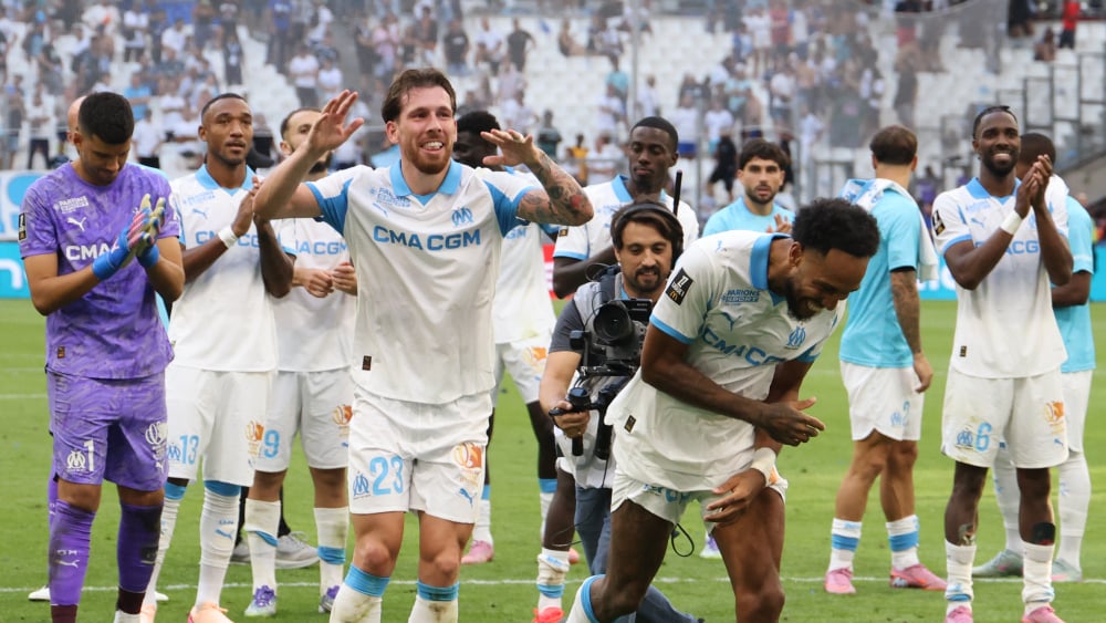 Hojbjerg va écourter sa pige internationale, Aubameyang reste au Gabon