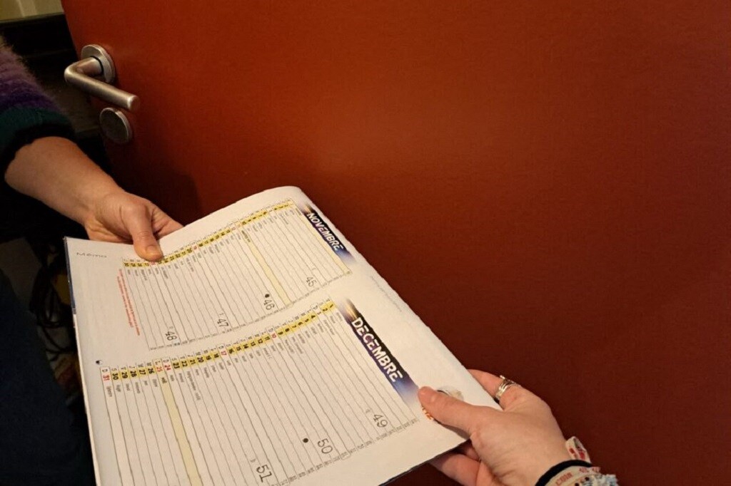 des escrocs vendent de faux calendriers, Nantes Métropole alerte