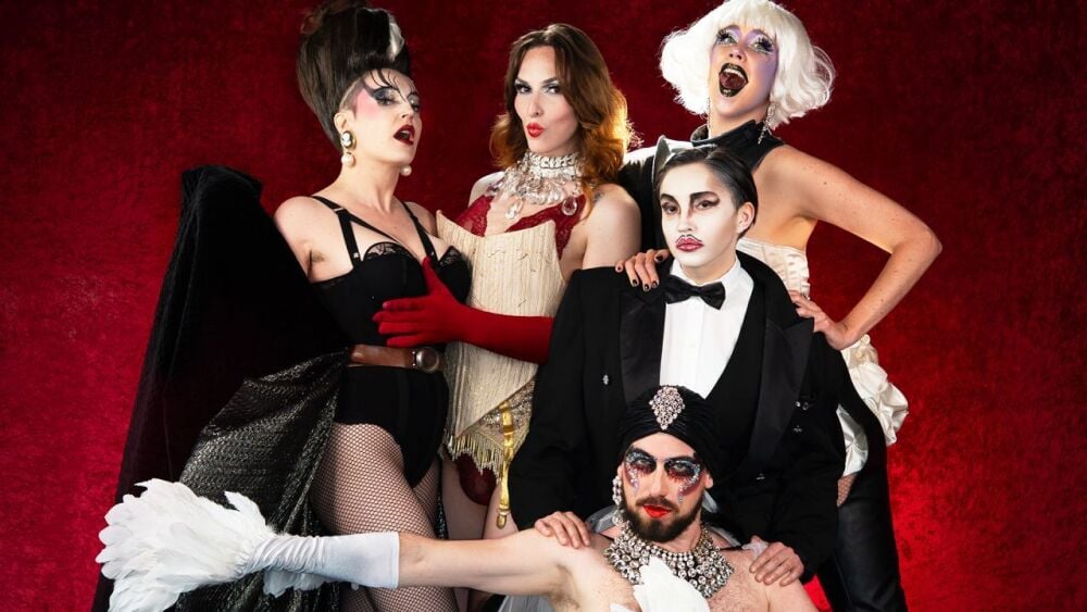 Ambiance Pigalle à Marseille, où le Cabaret Madame Arthur s'installe pour quatre soirées