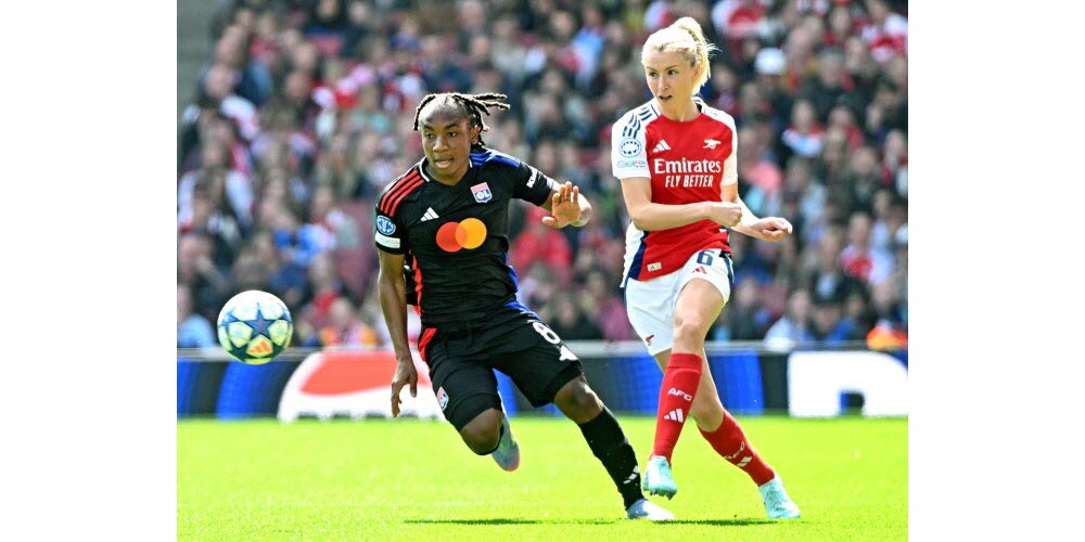 Avec deux buts en première période, Melchie Dumornay est intenable sur la pelouse d'Arsenal. Photo Stéphane Guiochon