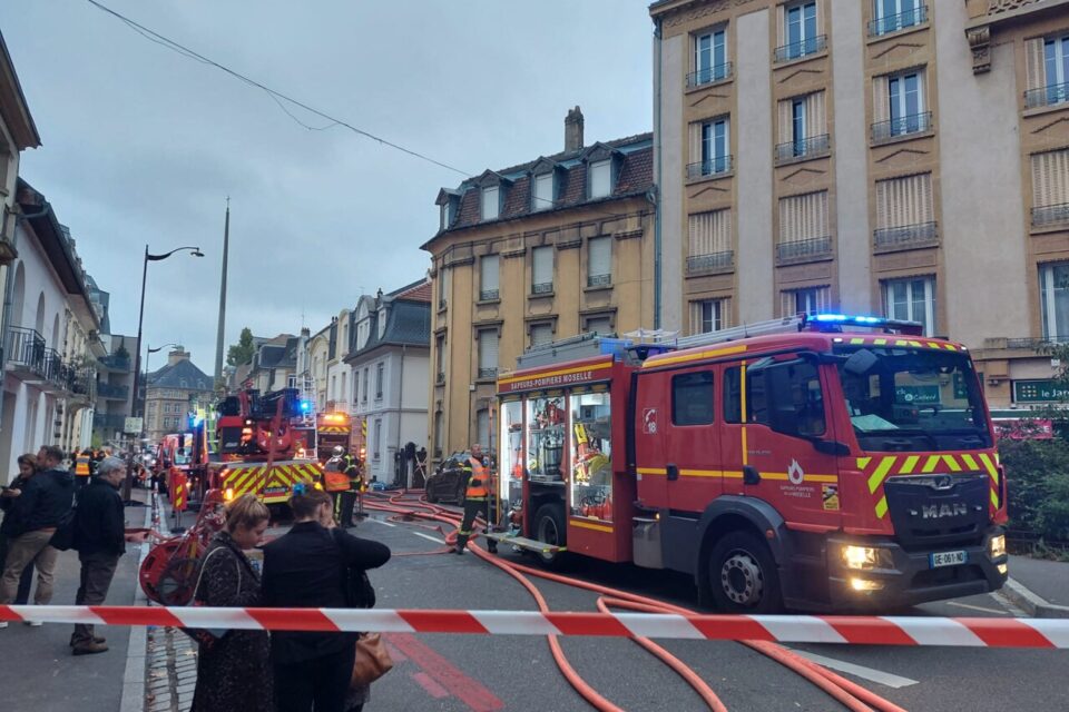 14 personnes ont été évacuées, dont 4 enfants.