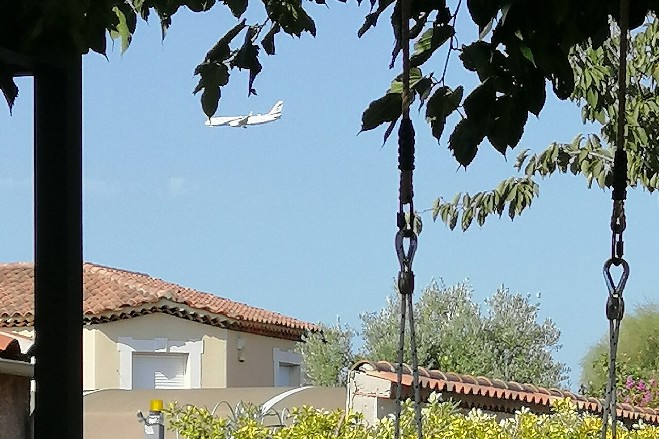 Aéroport Marseille Provence. Cette habitante est épuisée par le bruit des avions : "Je pète les plombs"